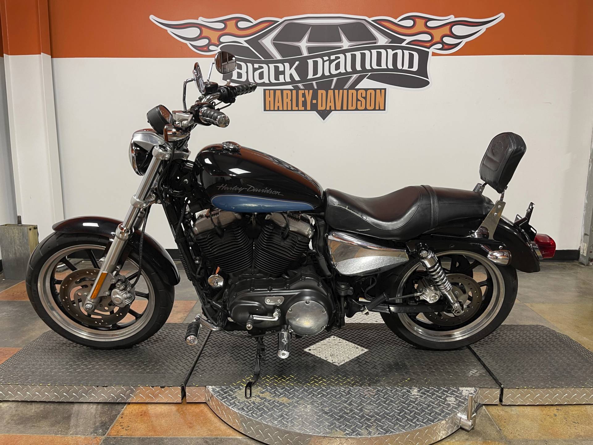 Used 2012 Harley Davidson Sportster 883 Superlow Vivid Black Motorcycles In Marion Il U404697