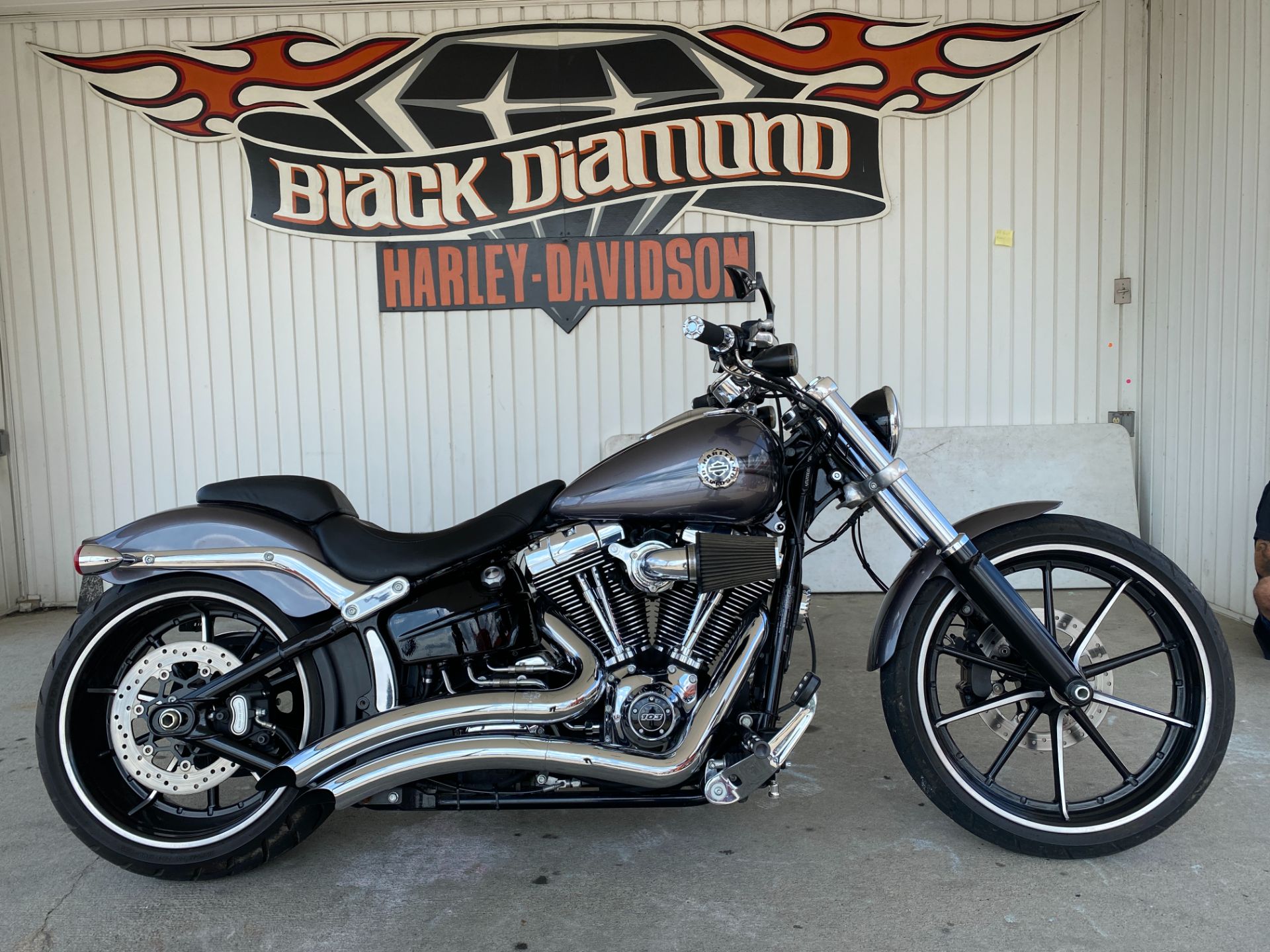 2015 Harley-Davidson Breakout® in Marion, Illinois - Photo 1