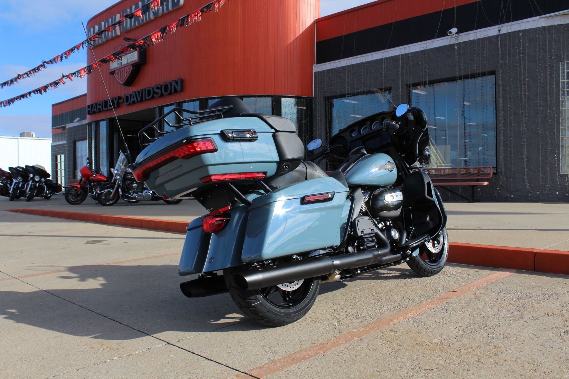 2024 Harley-Davidson Ultra Limited in Marion, Illinois - Photo 2