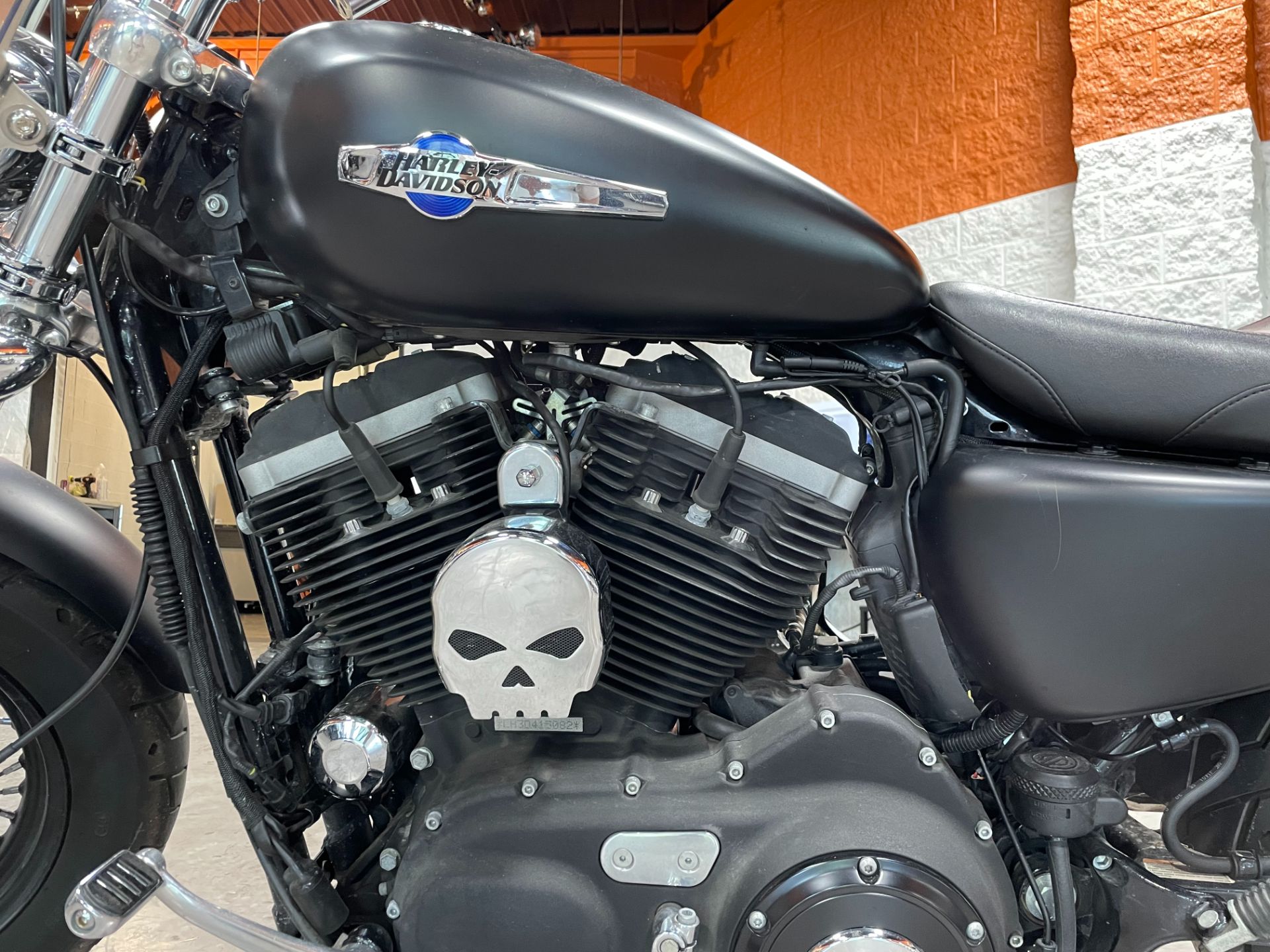 2013 Harley-Davidson 1200 Custom in Marion, Illinois - Photo 6