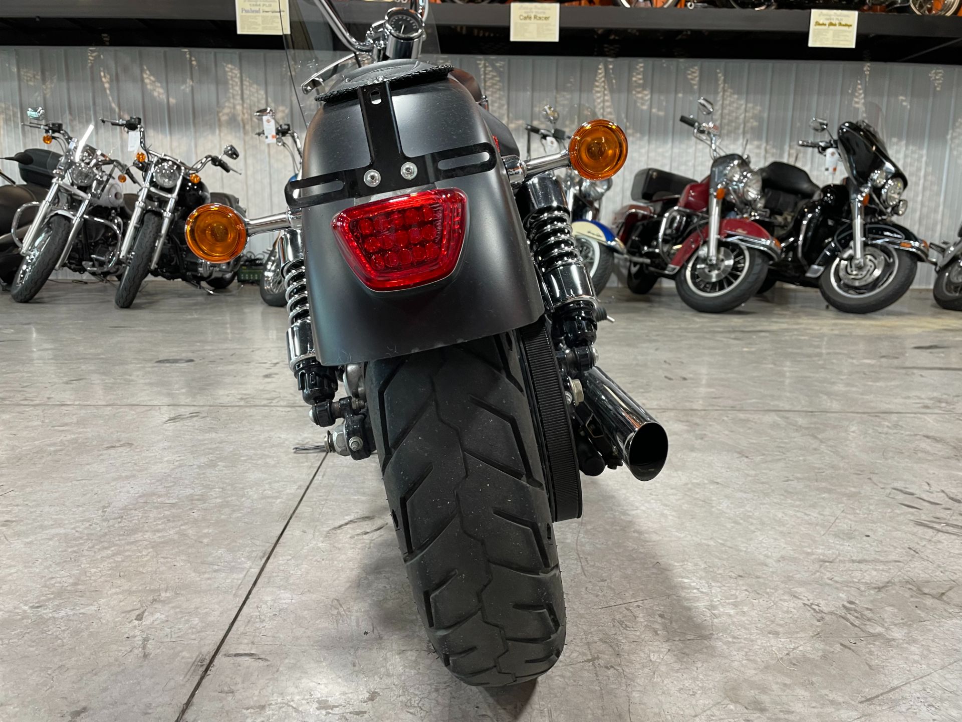 2013 Harley-Davidson 1200 Custom in Marion, Illinois - Photo 12