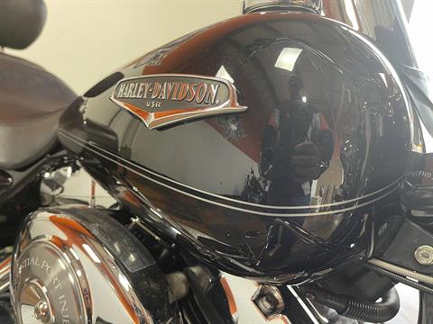 2006 Harley-Davidson Road King® Classic in Marion, Illinois - Photo 5