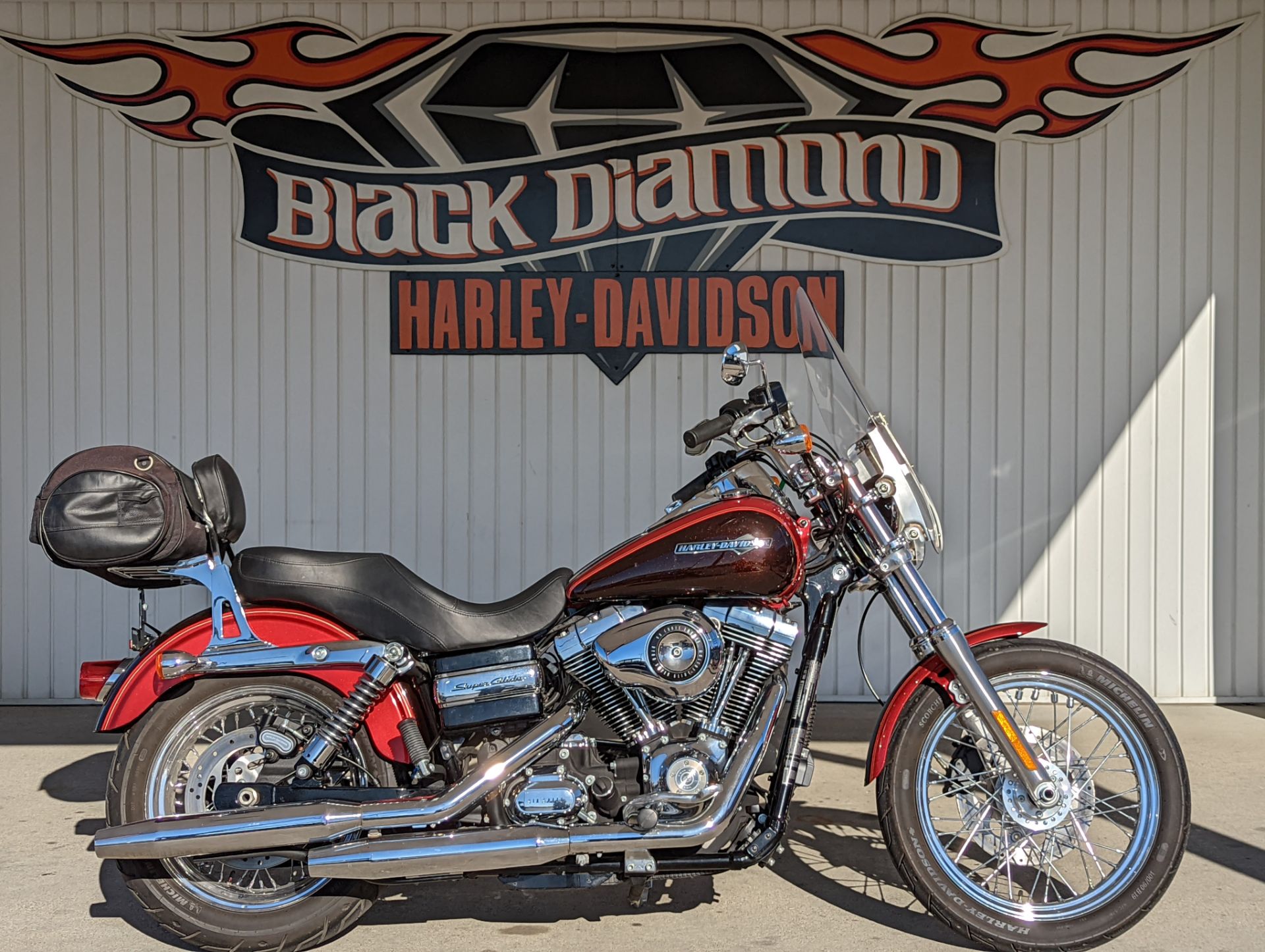 2013 Harley-Davidson Dyna® Super Glide® Custom in Marion, Illinois - Photo 1