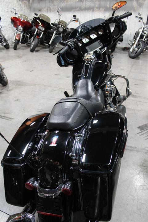 2014 Harley-Davidson Street Glide® in Marion, Illinois - Photo 4