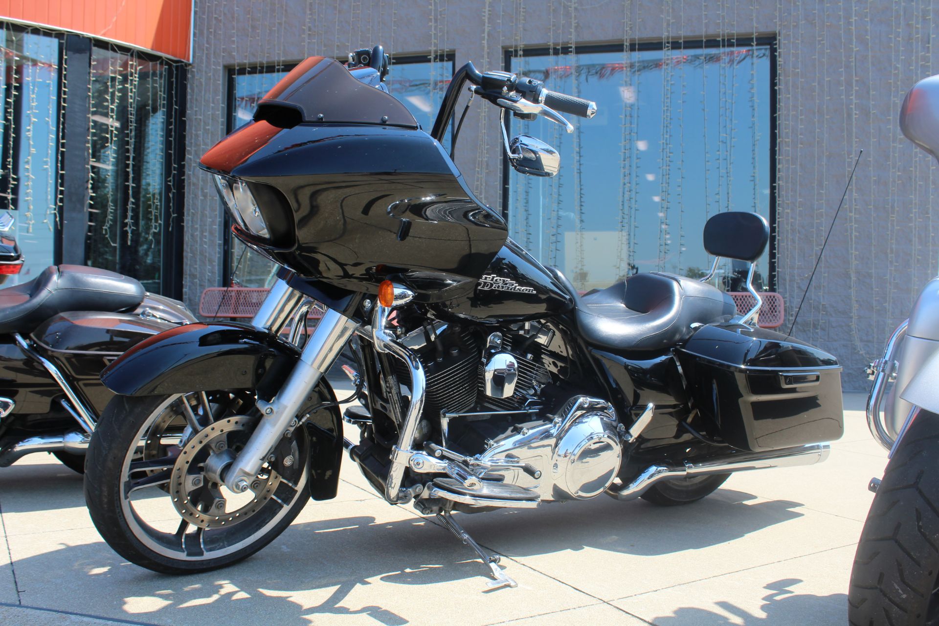2016 Harley-Davidson Road Glide® Special in Marion, Illinois - Photo 4