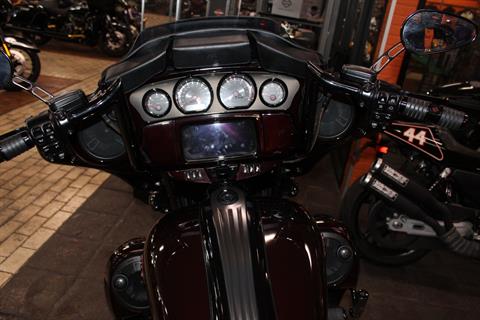 2019 Harley-Davidson CVO™ Street Glide® in Marion, Illinois - Photo 8