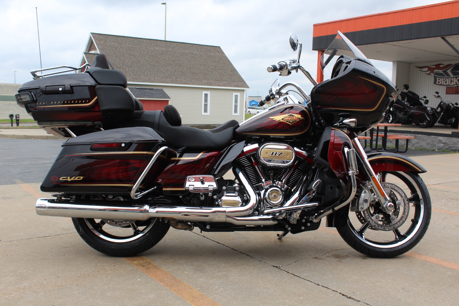 2023 Harley-Davidson CVO™ Road Glide® Limited Anniversary in Marion, Illinois - Photo 1