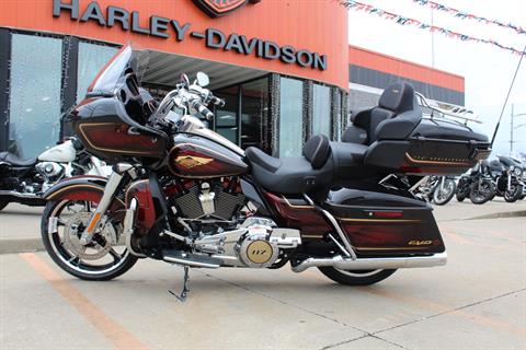 2023 Harley-Davidson CVO™ Road Glide® Limited Anniversary in Marion, Illinois - Photo 3