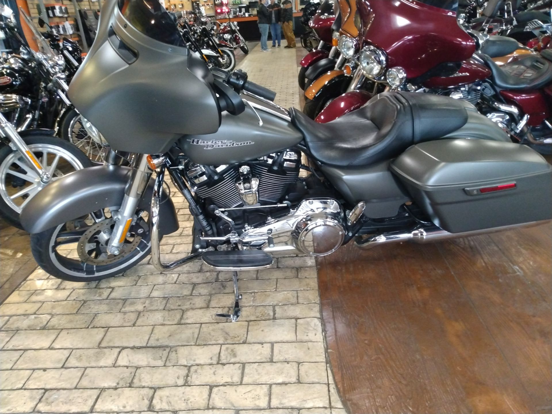 2018 Harley-Davidson FLHX in Marion, Illinois - Photo 1