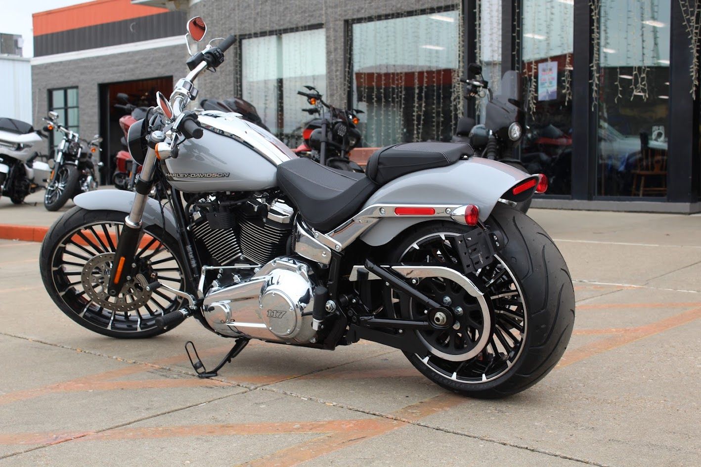 2024 Harley-Davidson Breakout® in Marion, Illinois - Photo 6