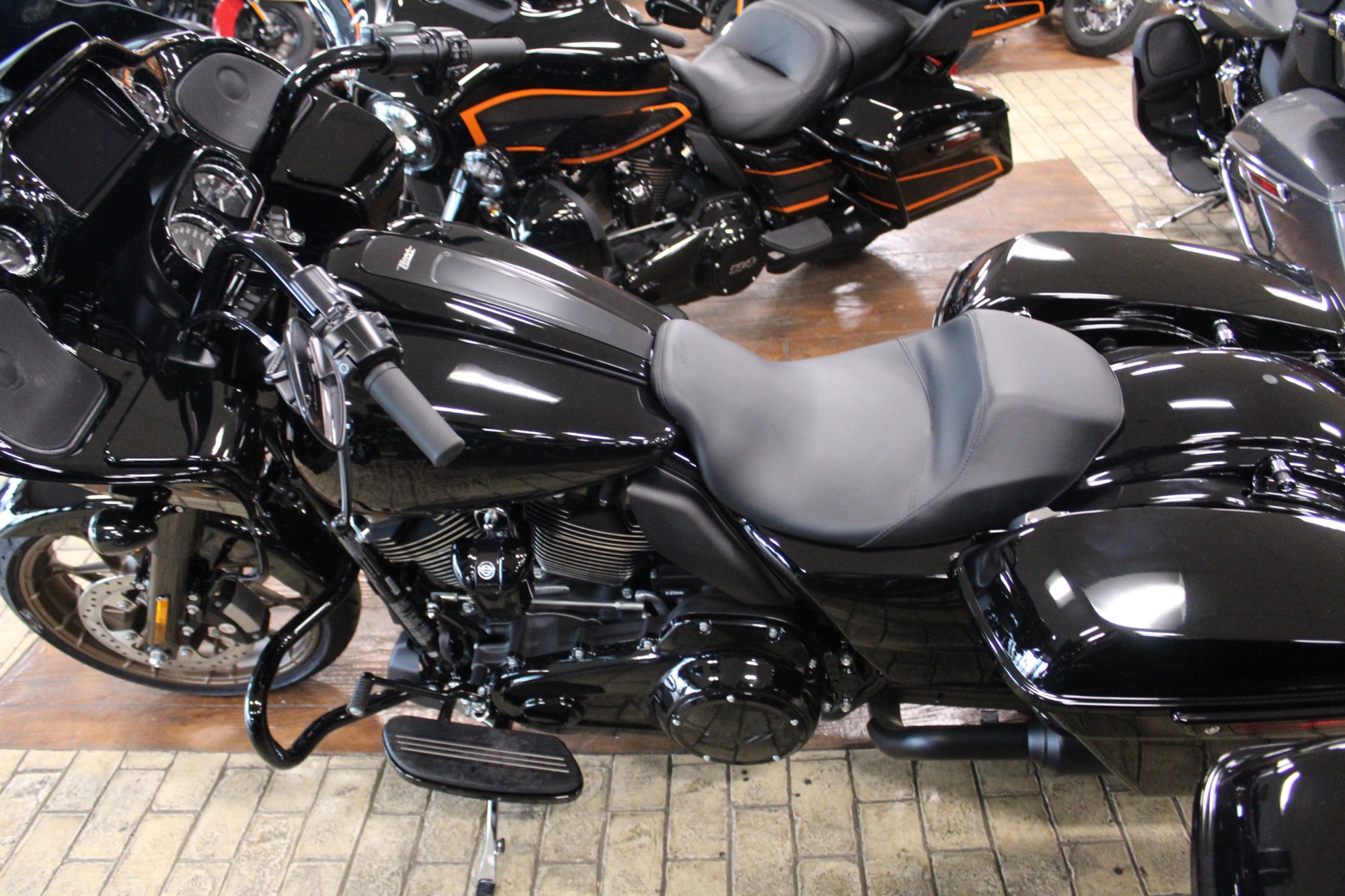 2023 Harley-Davidson Road Glide® ST in Marion, Illinois - Photo 5