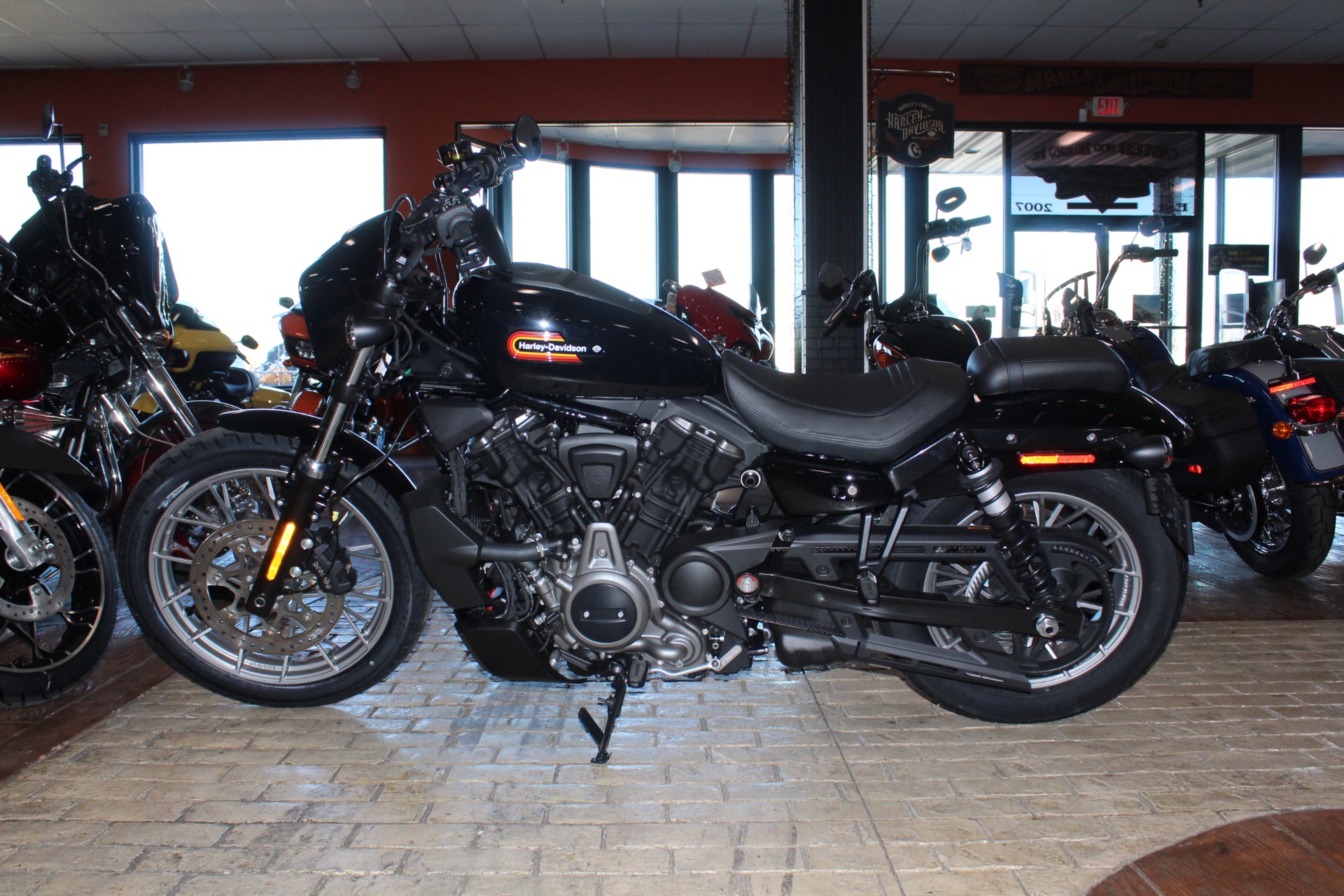 2023 Harley-Davidson Nightster® Special in Marion, Illinois - Photo 2