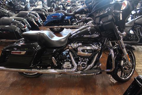 2015 Harley-Davidson FLTRXS in Marion, Illinois - Photo 1