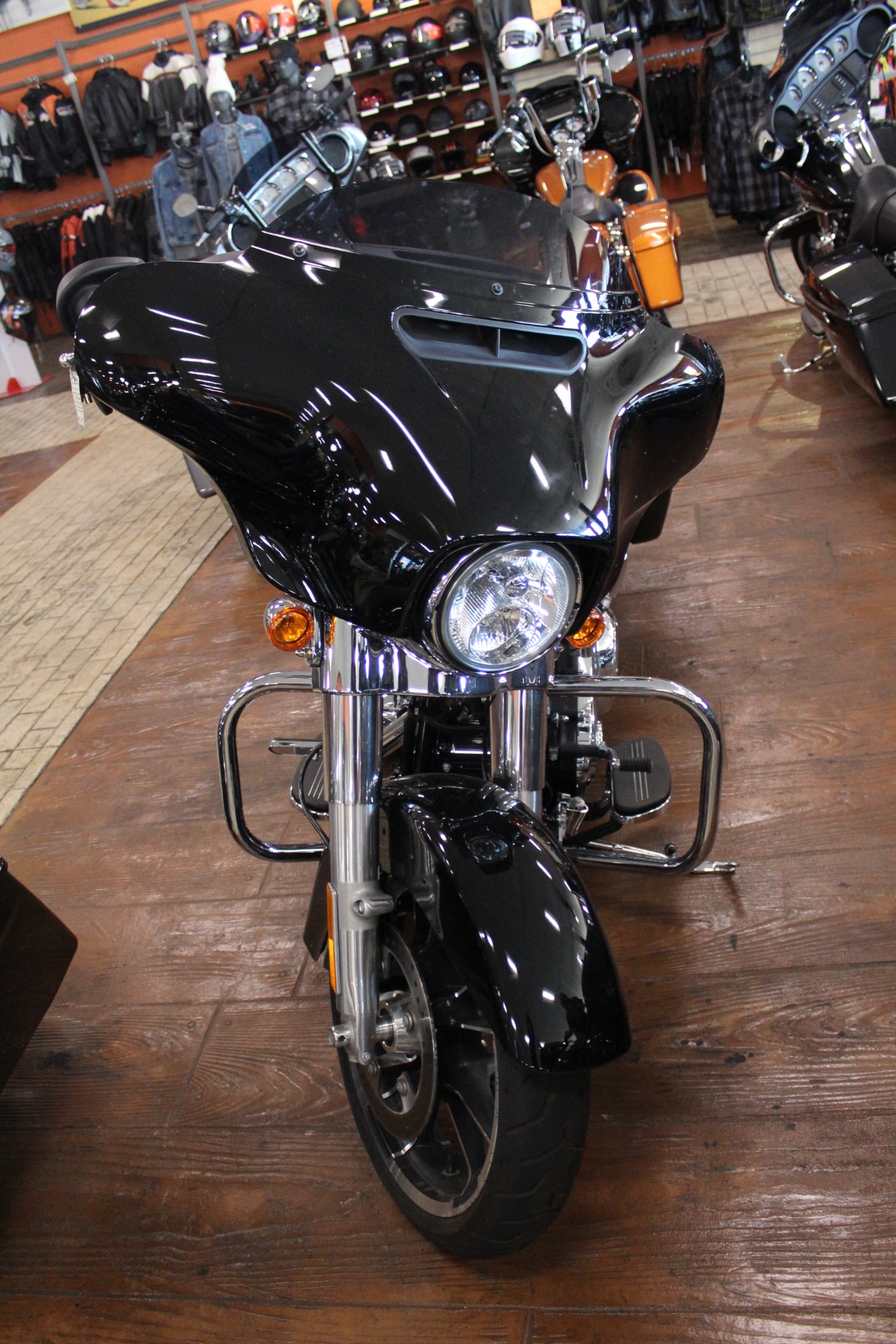 2015 Harley-Davidson FLTRXS in Marion, Illinois - Photo 4