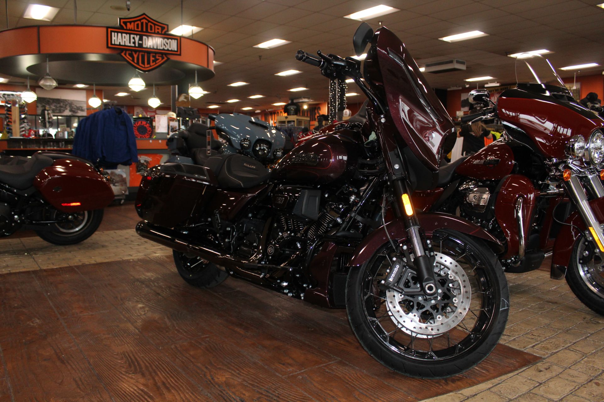 2024 Harley-Davidson CVO™ Street Glide® in Marion, Illinois - Photo 2