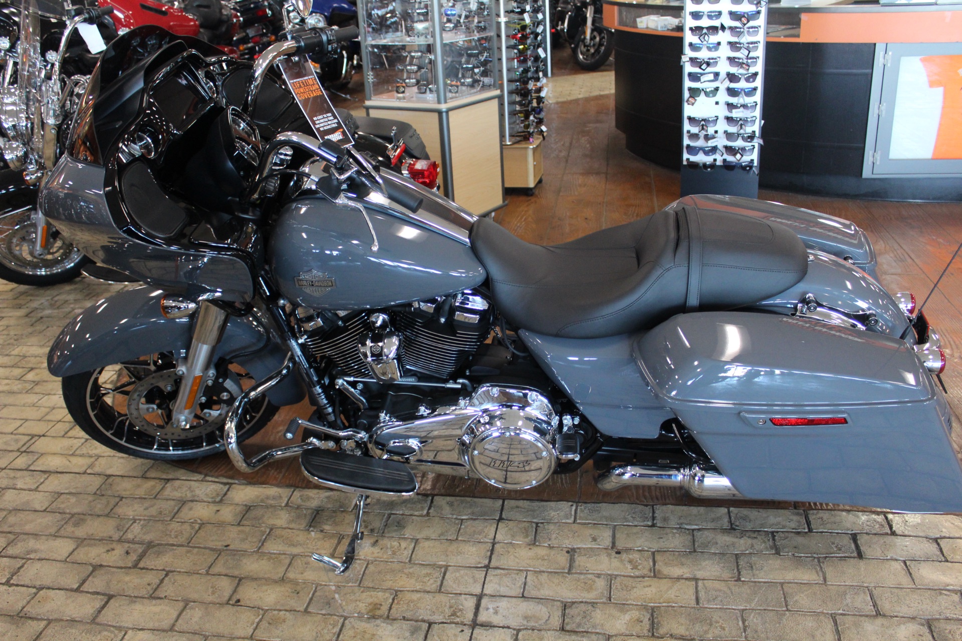 2022 Harley-Davidson Street Glide® Special in Marion, Illinois - Photo 4