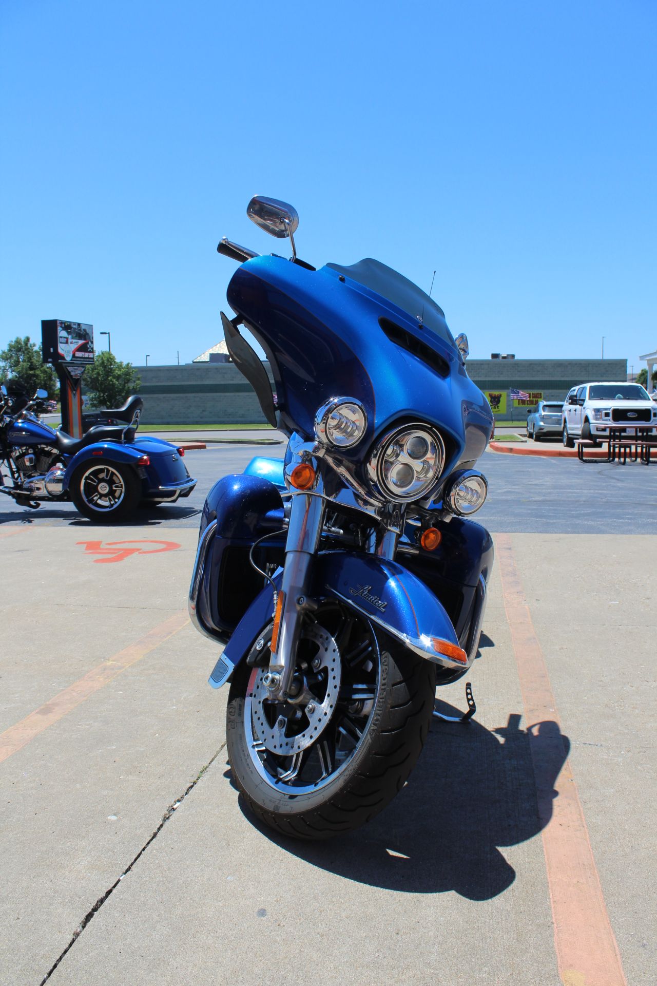 2017 Harley-Davidson Ultra Limited Low in Marion, Illinois - Photo 7