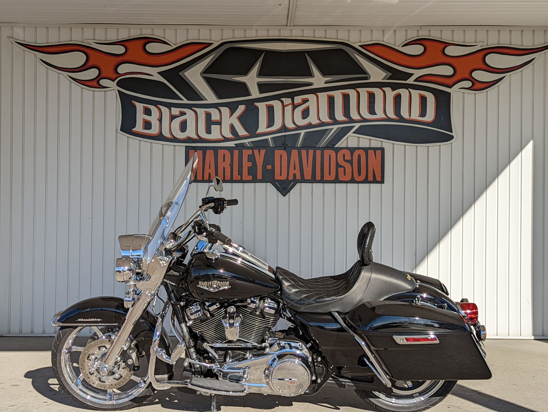 2019 Harley-Davidson Road King® Special in Marion, Illinois - Photo 2