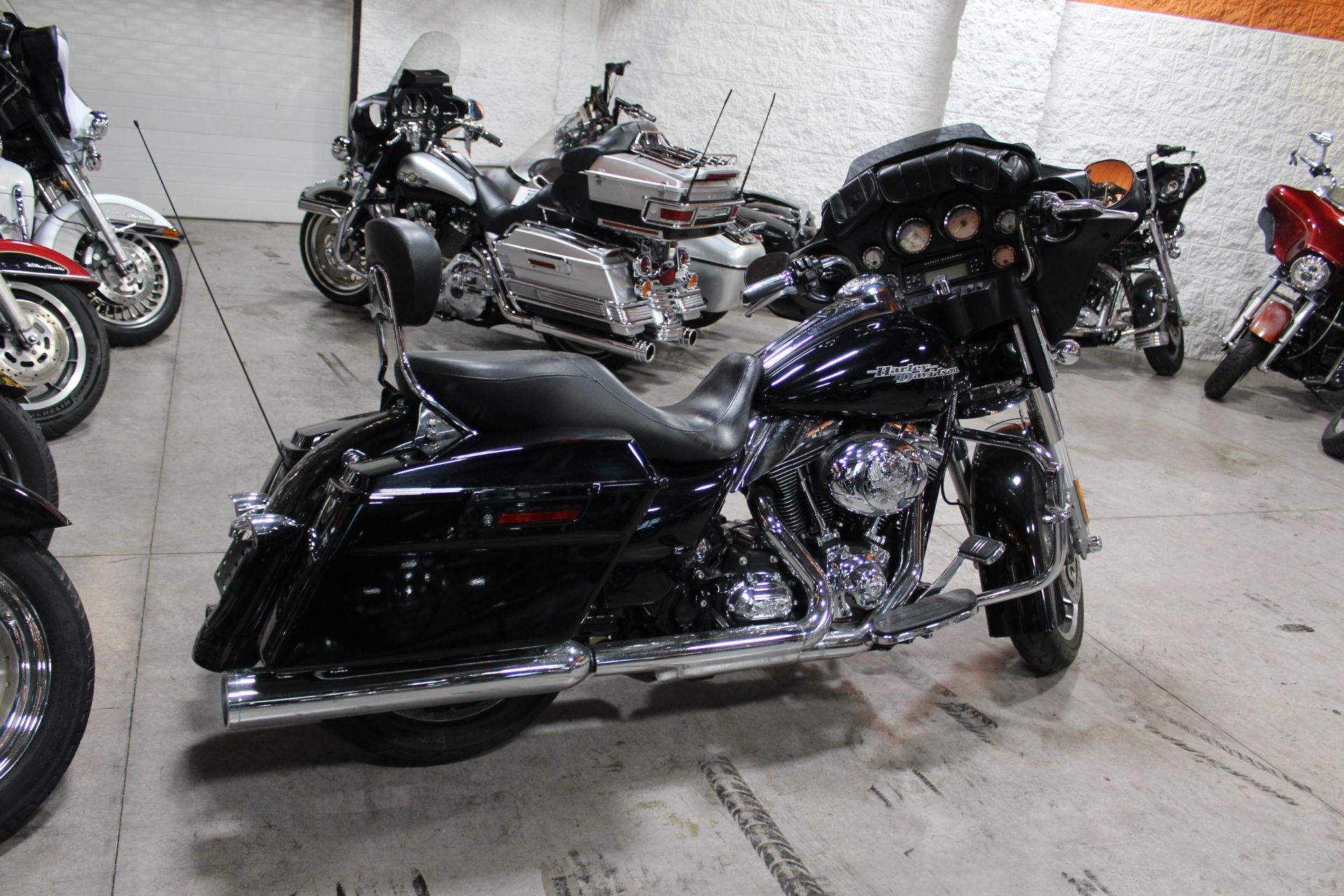 2013 Harley-Davidson Street Glide® in Marion, Illinois - Photo 2