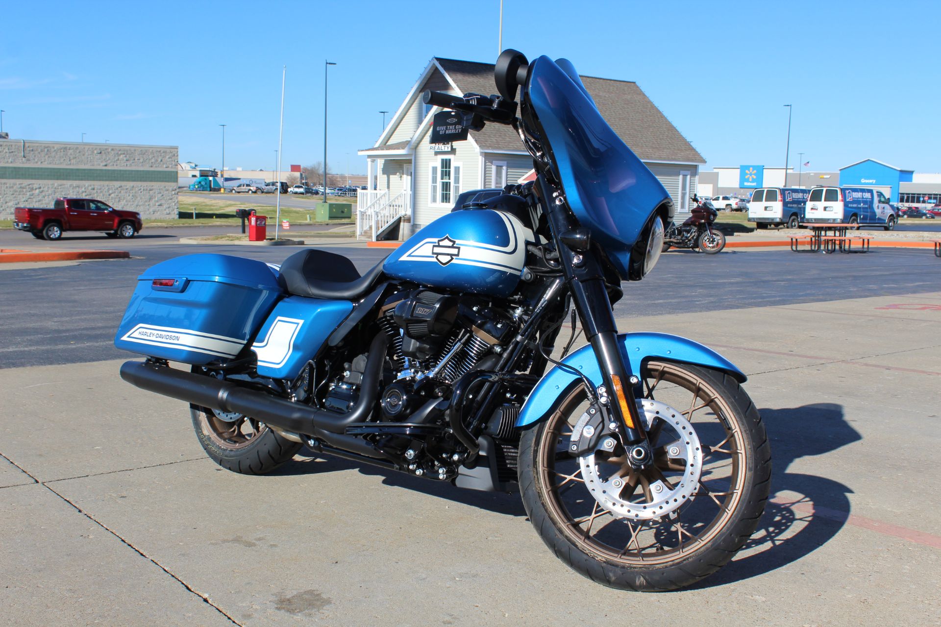 2023 Harley-Davidson Street Glide® ST in Marion, Illinois - Photo 2