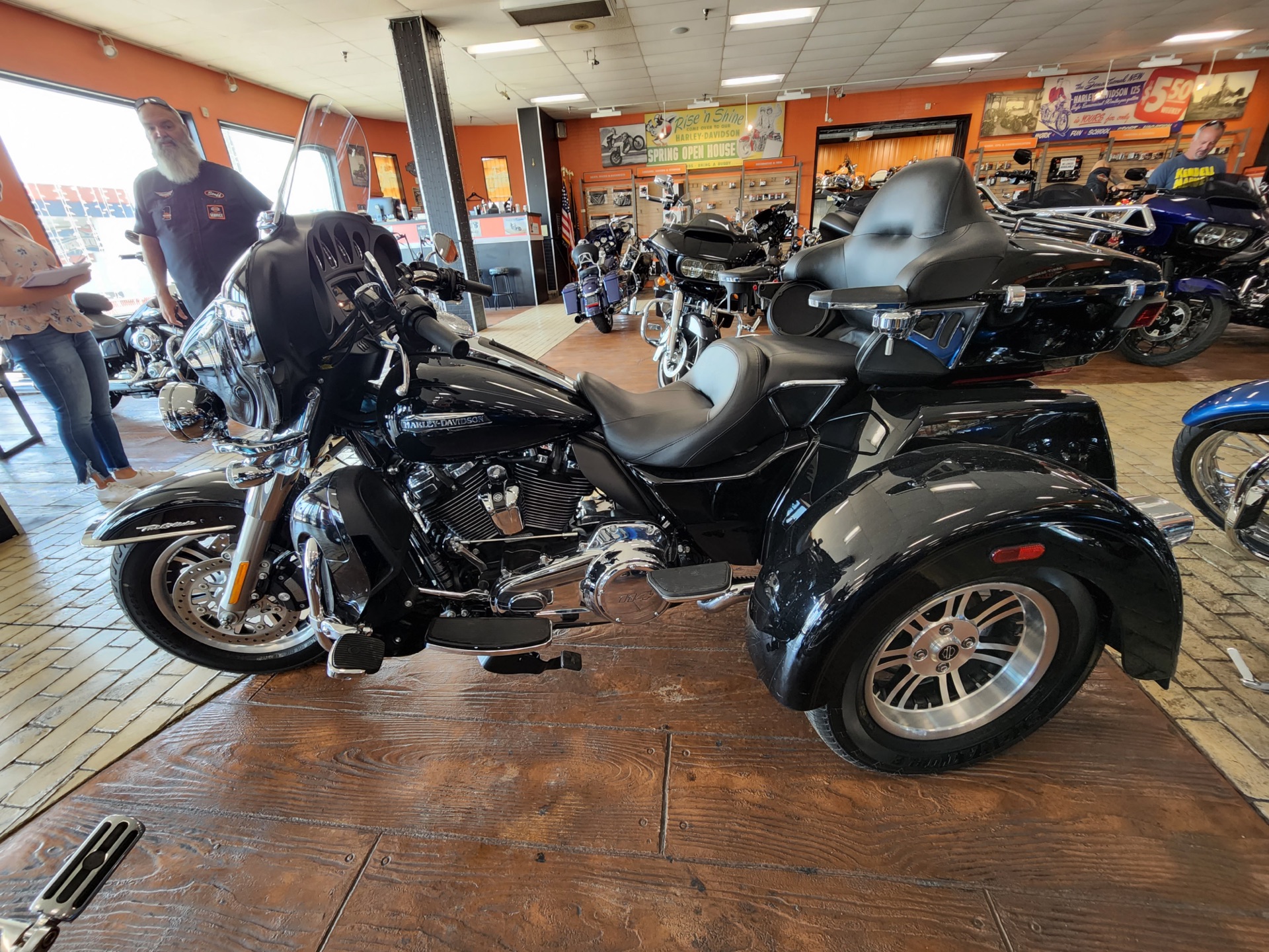 2020 Harley-Davidson Tri-Glide Ultra in Marion, Illinois - Photo 1