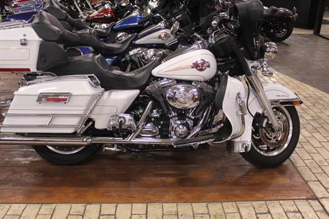 2009 Harley-Davidson Road King®  - Shrine in Marion, Illinois - Photo 1