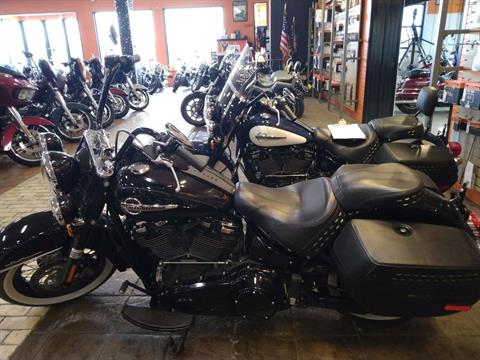 2018 Harley-Davidson FLHC in Marion, Illinois - Photo 3