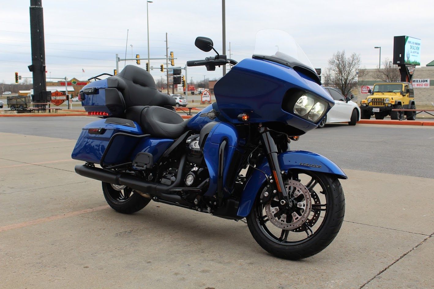 2024 Harley-Davidson Road Glide® Limited in Marion, Illinois - Photo 2