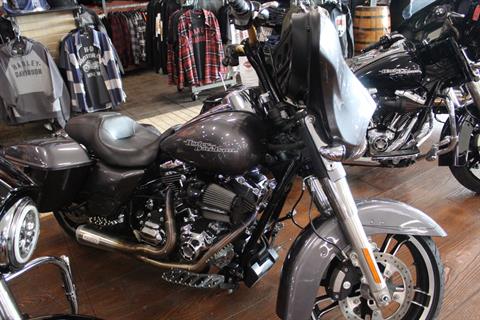 2015 Harley-Davidson Street Glide® in Marion, Illinois - Photo 1