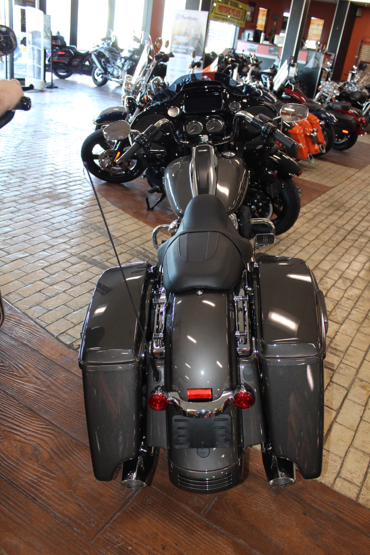 2023 Harley-Davidson Road Glide® Special in Marion, Illinois - Photo 4