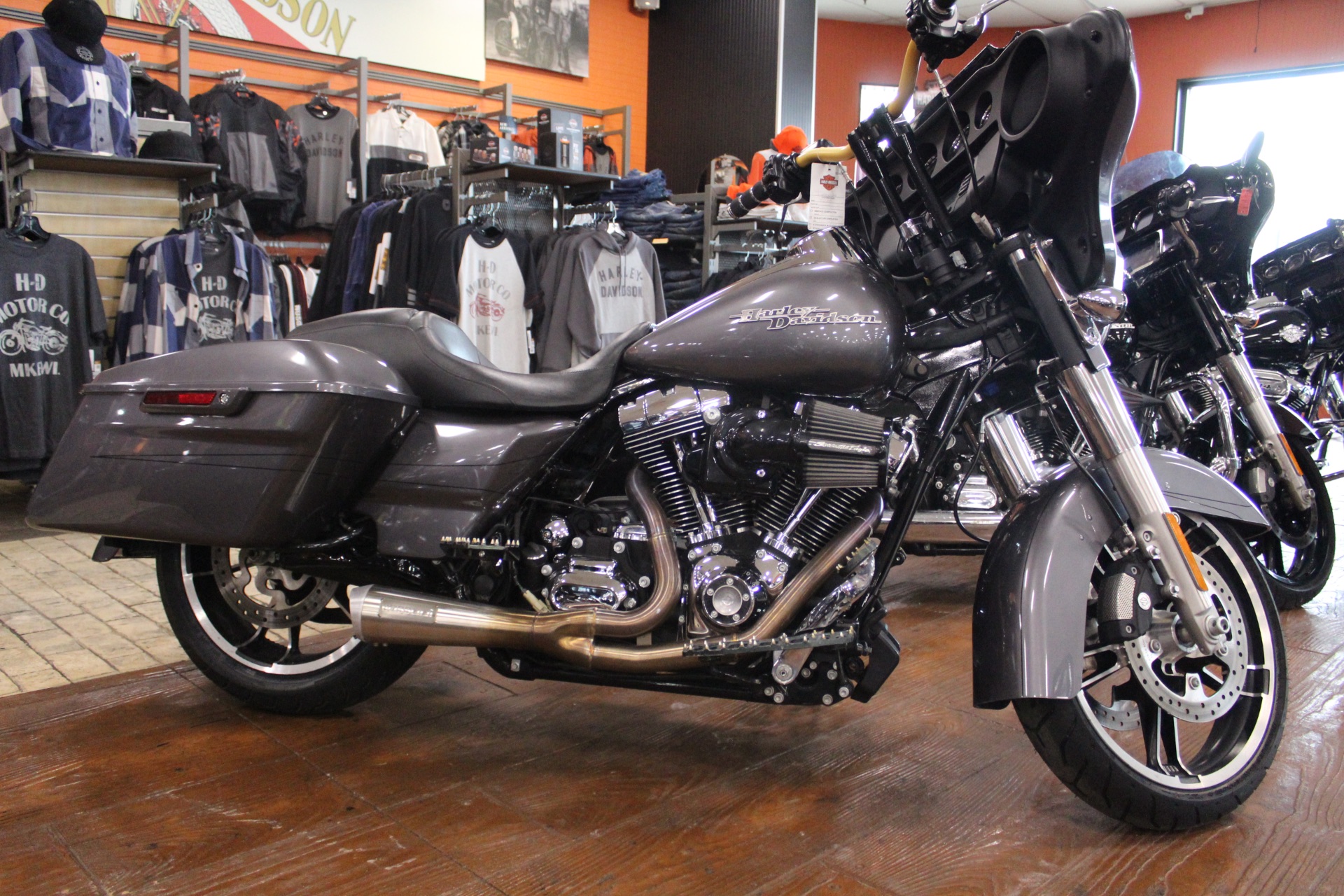 2015 Harley-Davidson Street Glide® Special in Marion, Illinois - Photo 1