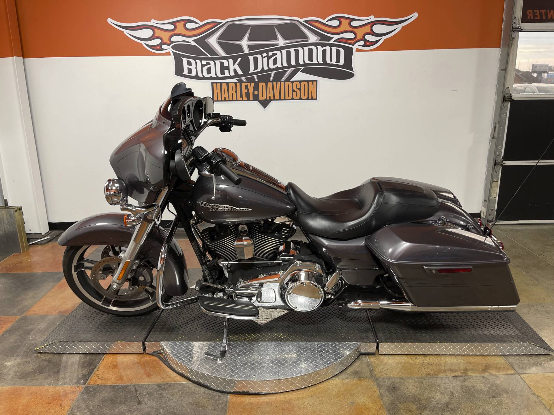 Used 2015 Harley Davidson Street Glide Special Charcoal Pearl Motorcycles In Mount Vernon Il U664775