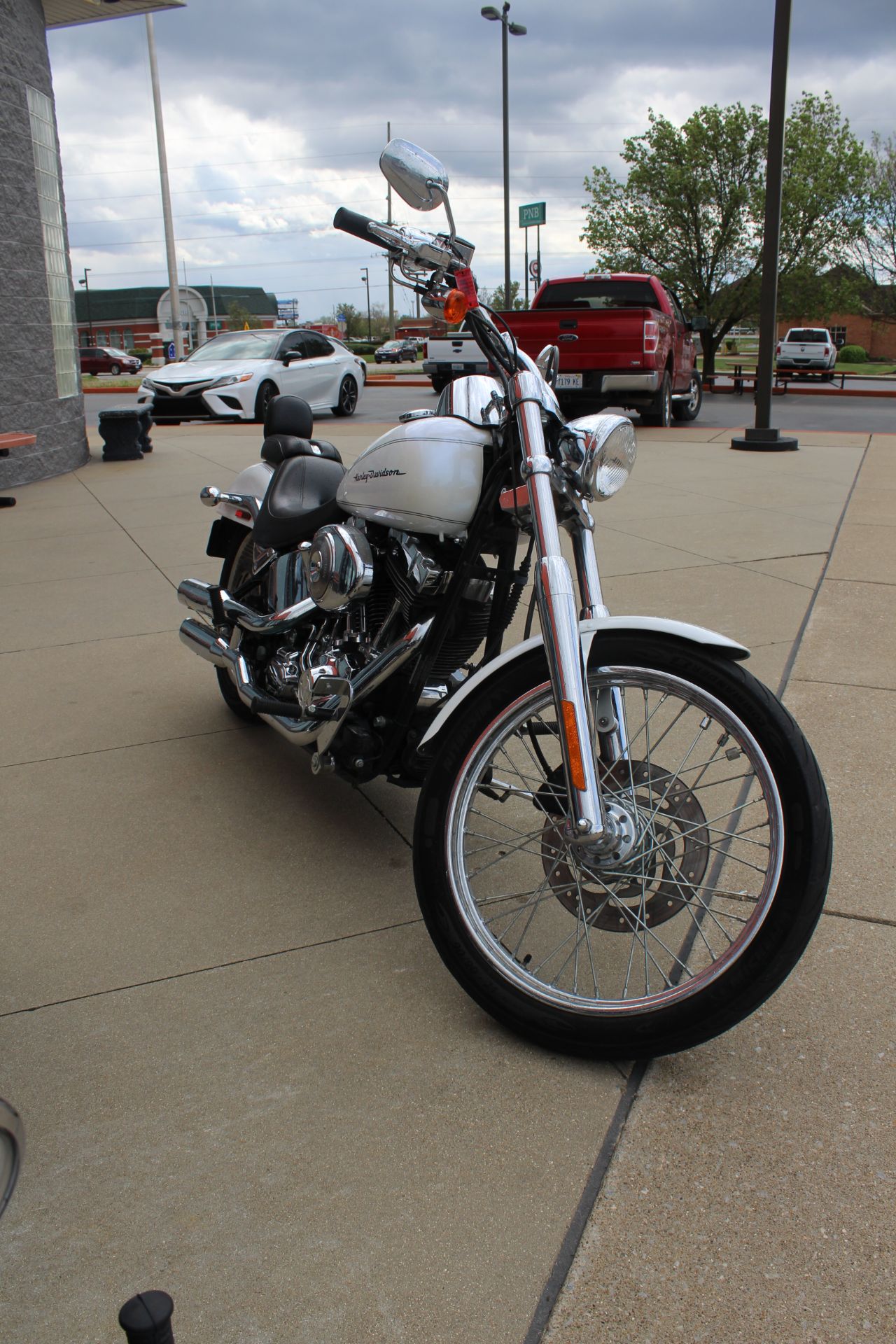 2004 Harley-Davidson FXSTD/FXSTDI Softail® Deuce™ in Marion, Illinois - Photo 6