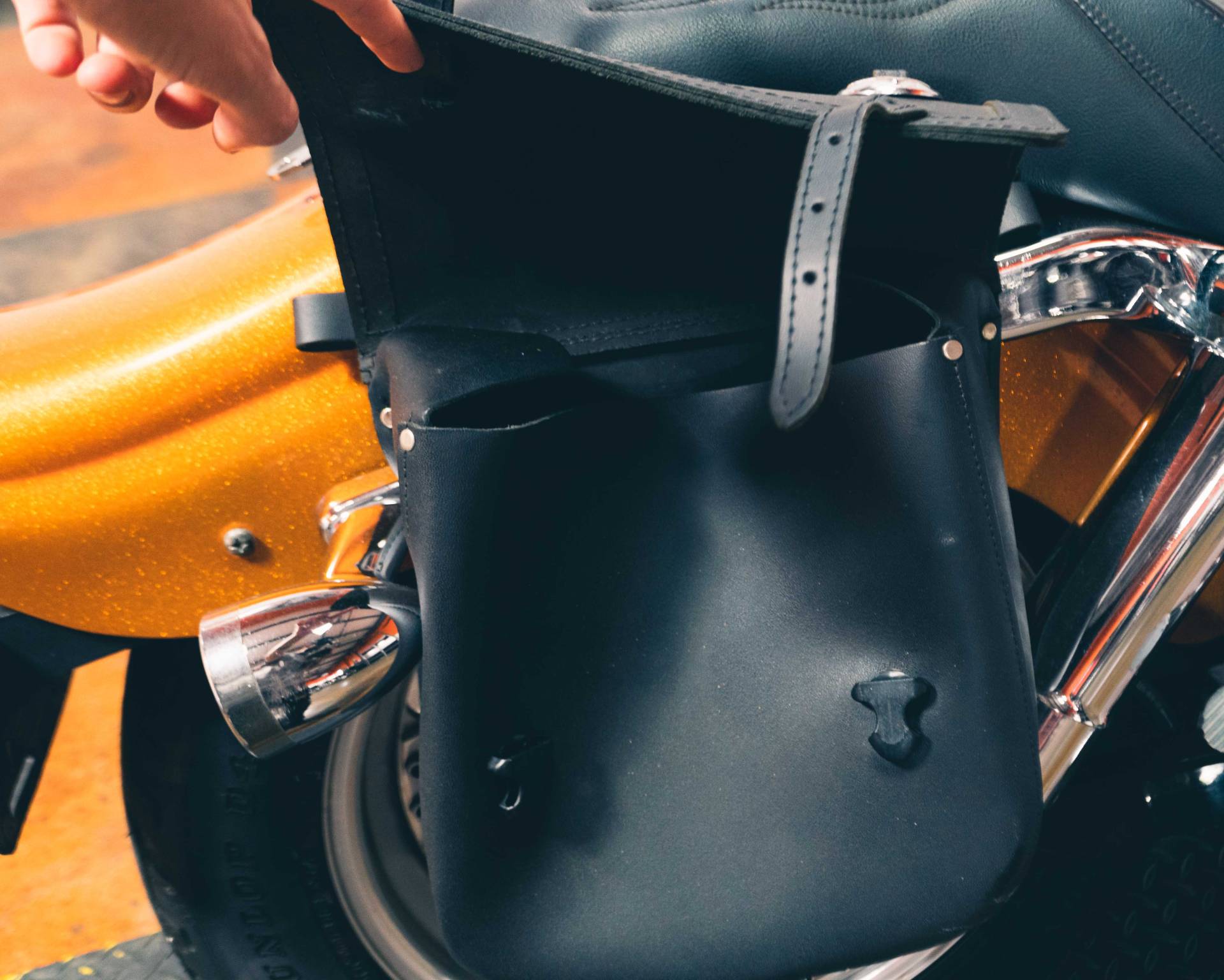 dyna convertible bags