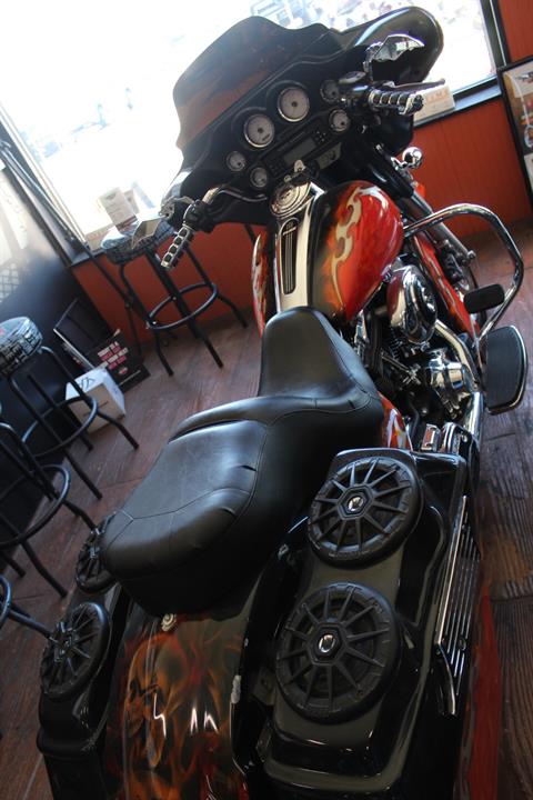 2006 Harley-Davidson FLHXI in Marion, Illinois - Photo 4