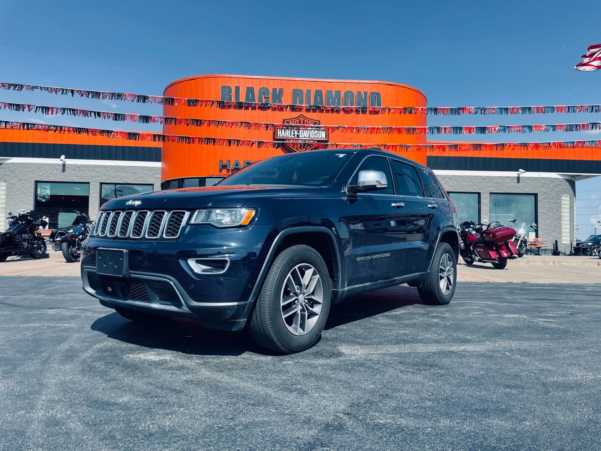 Used 18 Jeep Grand Cherokee Blue Automobile In Mount Vernon Il Up