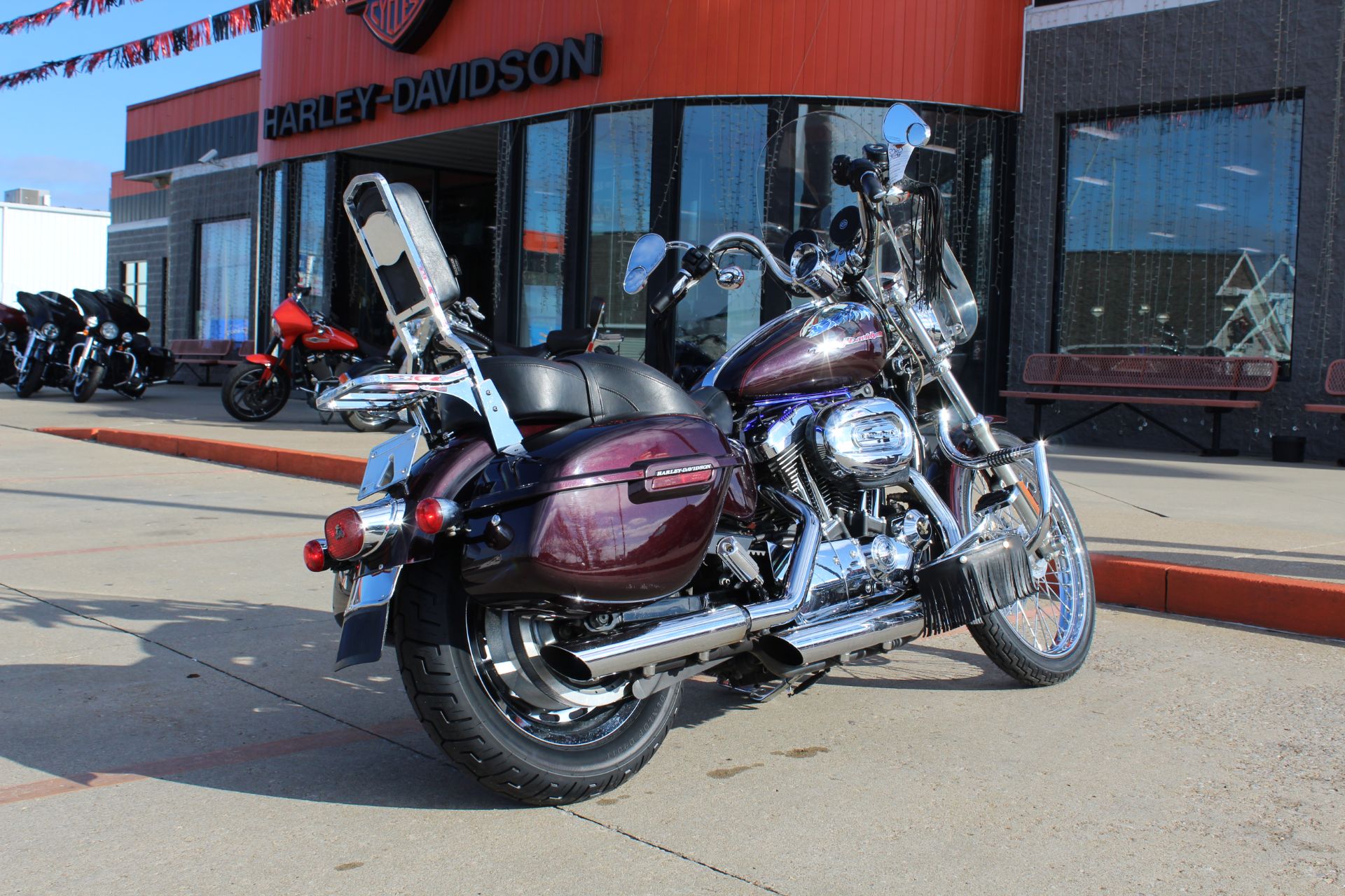 2007 Harley-Davidson XL 1200L Sportster Low in Marion, Illinois - Photo 2