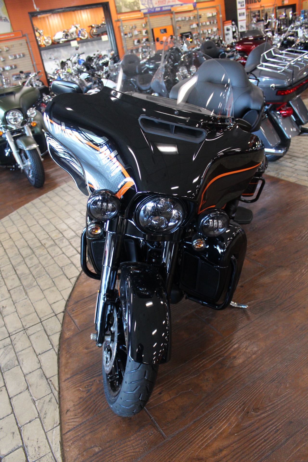 2022 Harley-Davidson Ultra Limited in Marion, Illinois - Photo 4