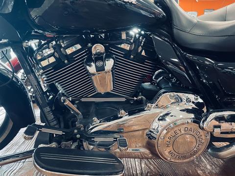 2017 Harley-Davidson Road Glide Custom in Marion, Illinois - Photo 12