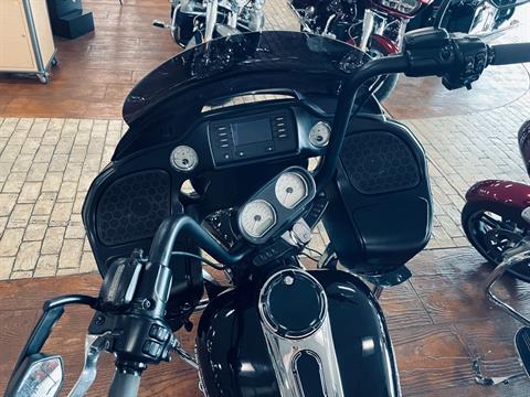 2017 Harley-Davidson Road Glide Custom in Marion, Illinois - Photo 19