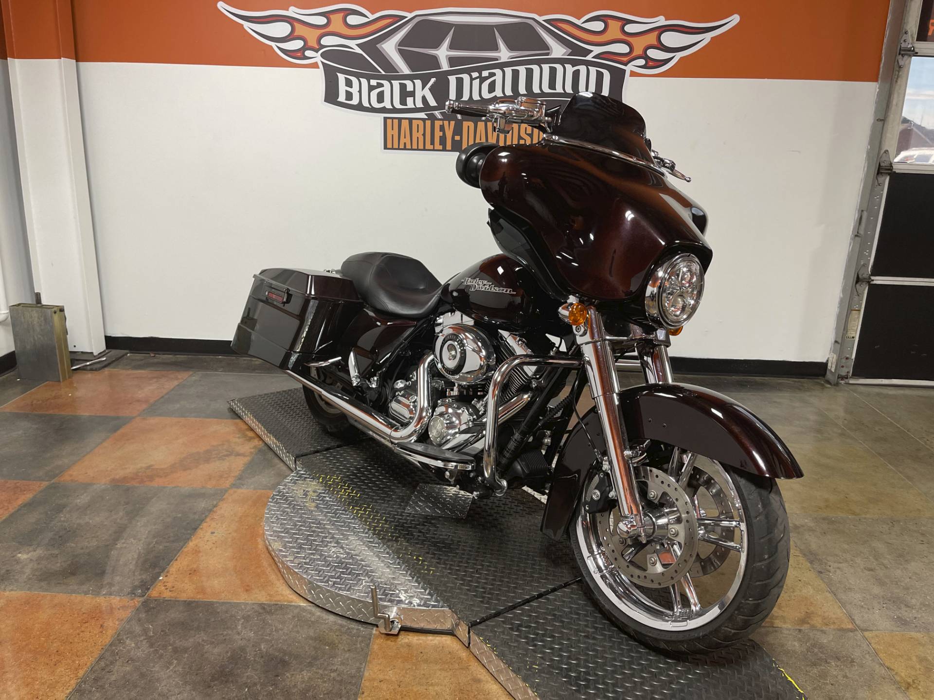 2011 harley davidson street glide accessories