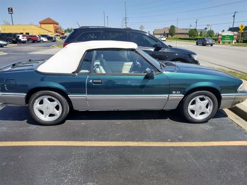 1990 Ford MUSTANG LX in Marion, Illinois - Photo 2