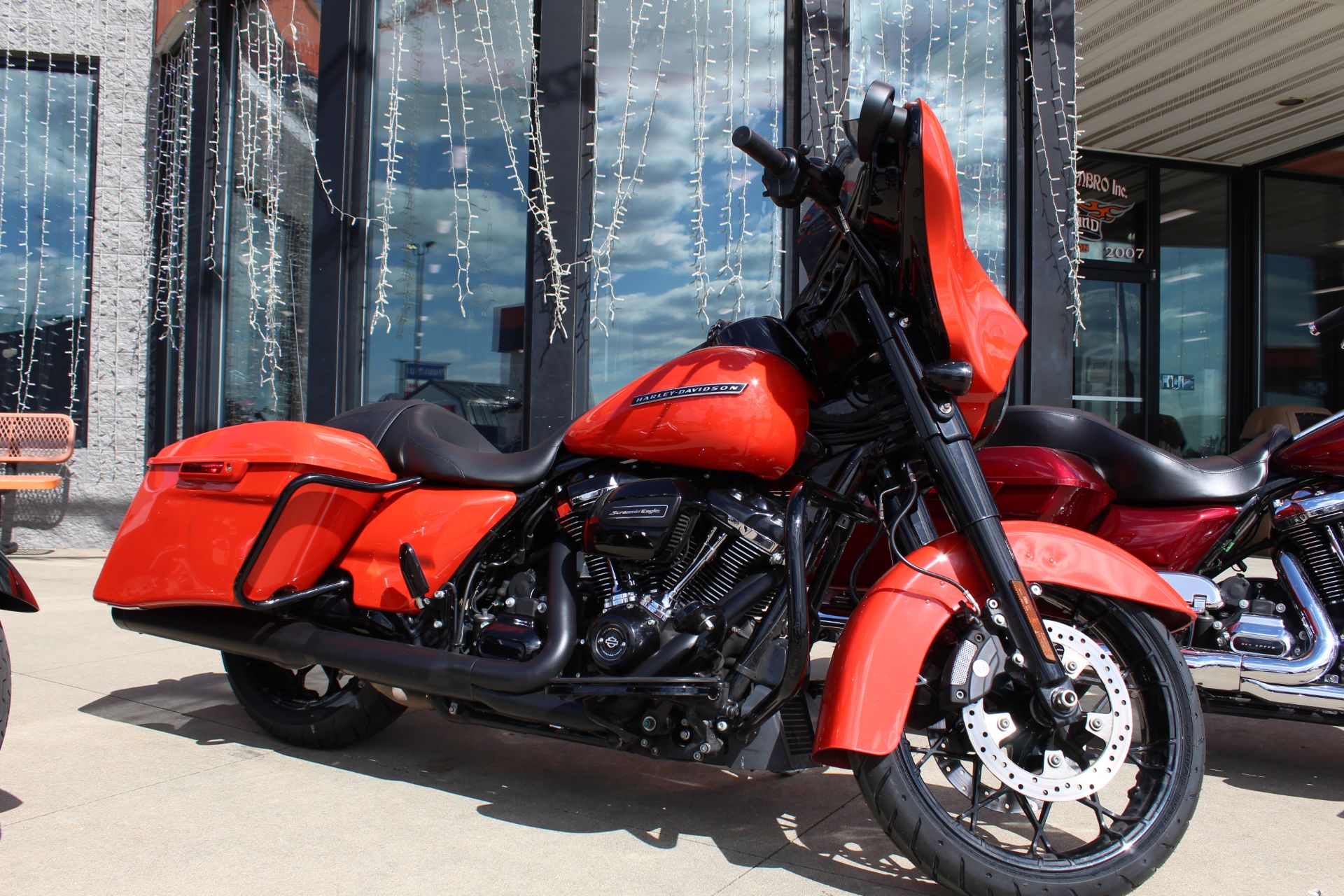 2020 Harley-Davidson Street Glide® Special in Marion, Illinois - Photo 2
