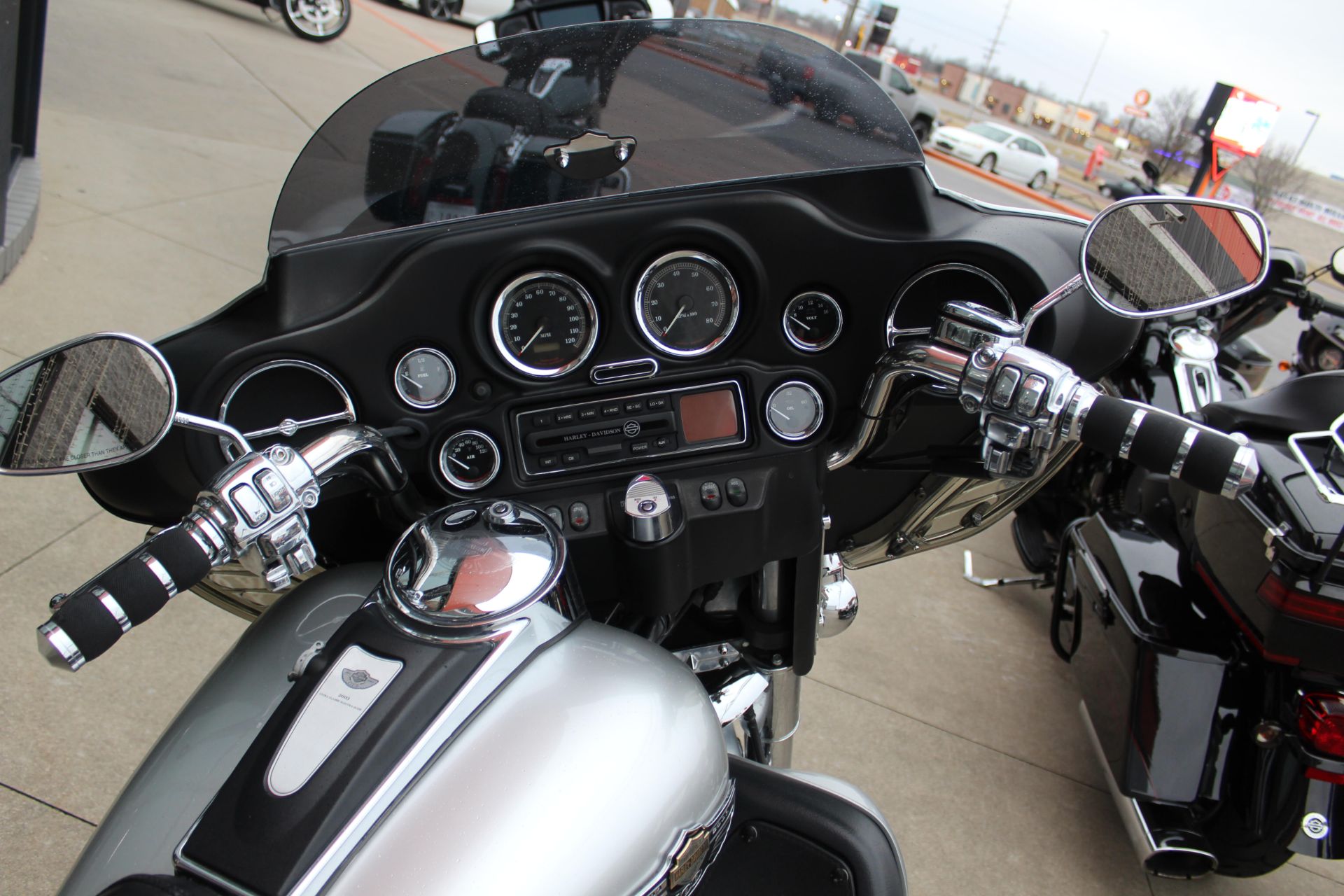2003 Harley-Davidson FLHTCUI Ultra Classic® Electra Glide® in Marion, Illinois - Photo 1
