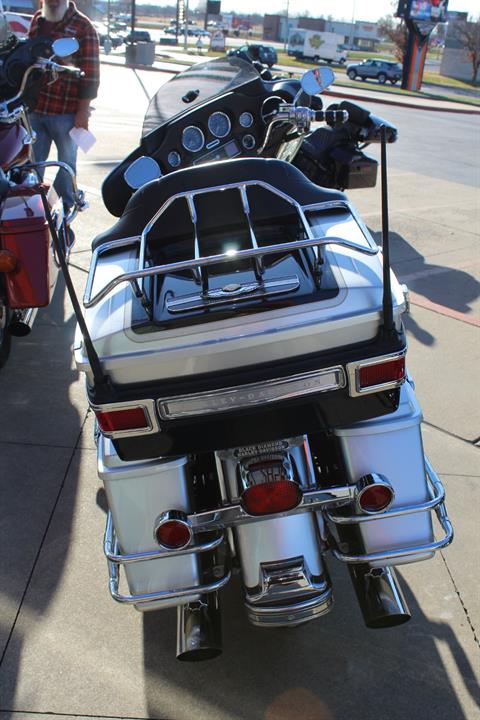 2003 Harley-Davidson FLHTCUI Ultra Classic® Electra Glide® in Marion, Illinois - Photo 3