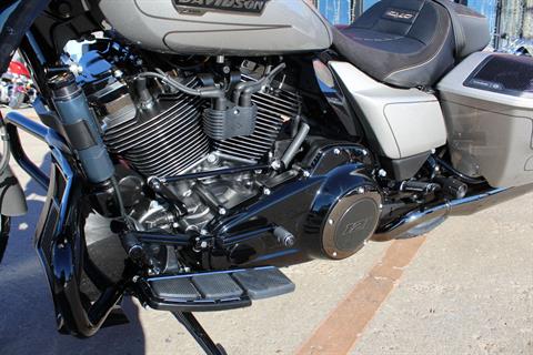 2023 Harley-Davidson CVO™ Street Glide® in Marion, Illinois - Photo 15