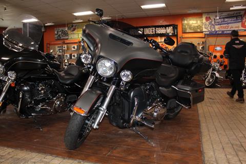 2018 Harley-Davidson Ultra Limited in Marion, Illinois - Photo 2