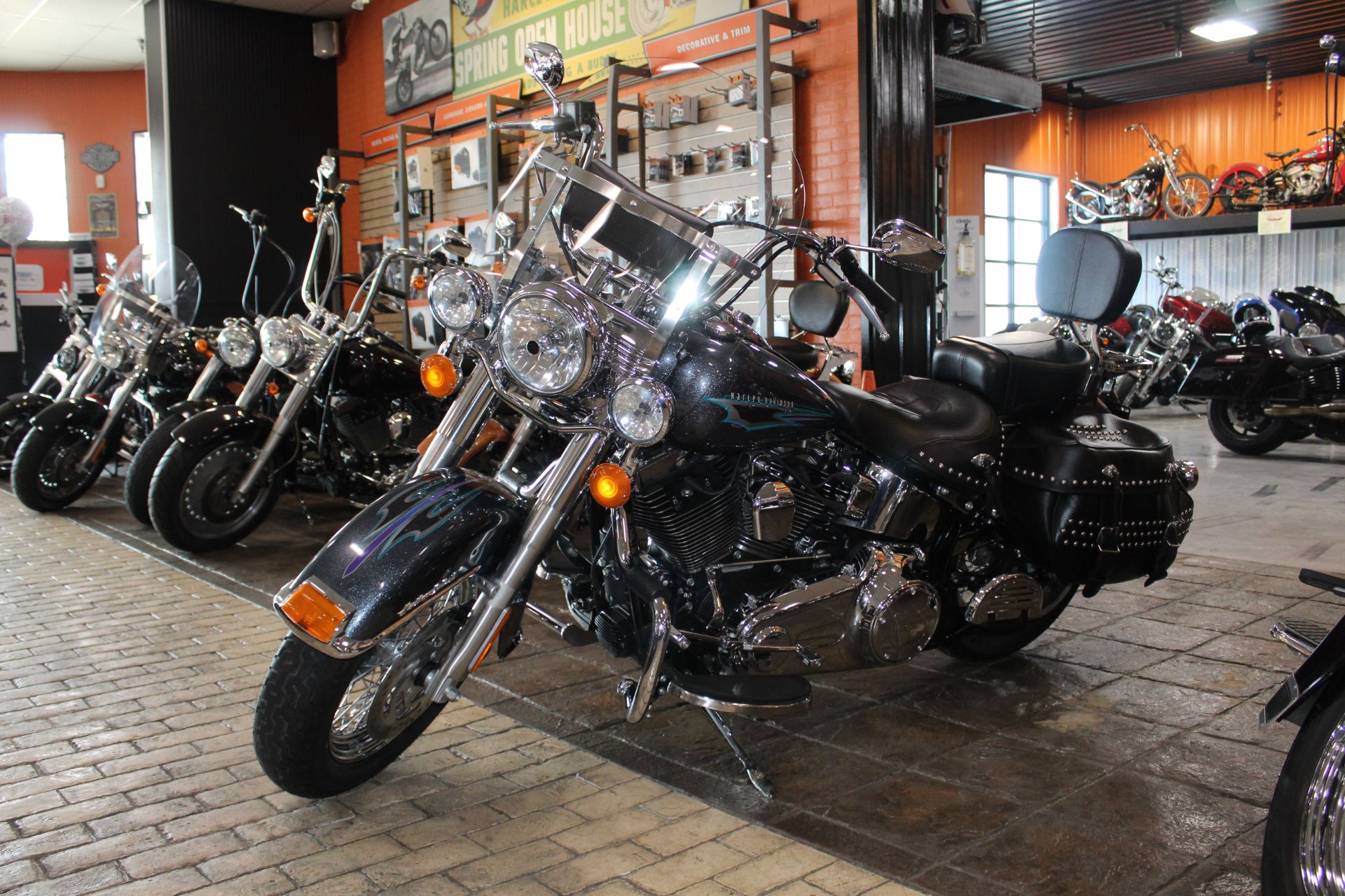 2015 Harley-Davidson Heritage Softail® Classic in Marion, Illinois - Photo 4