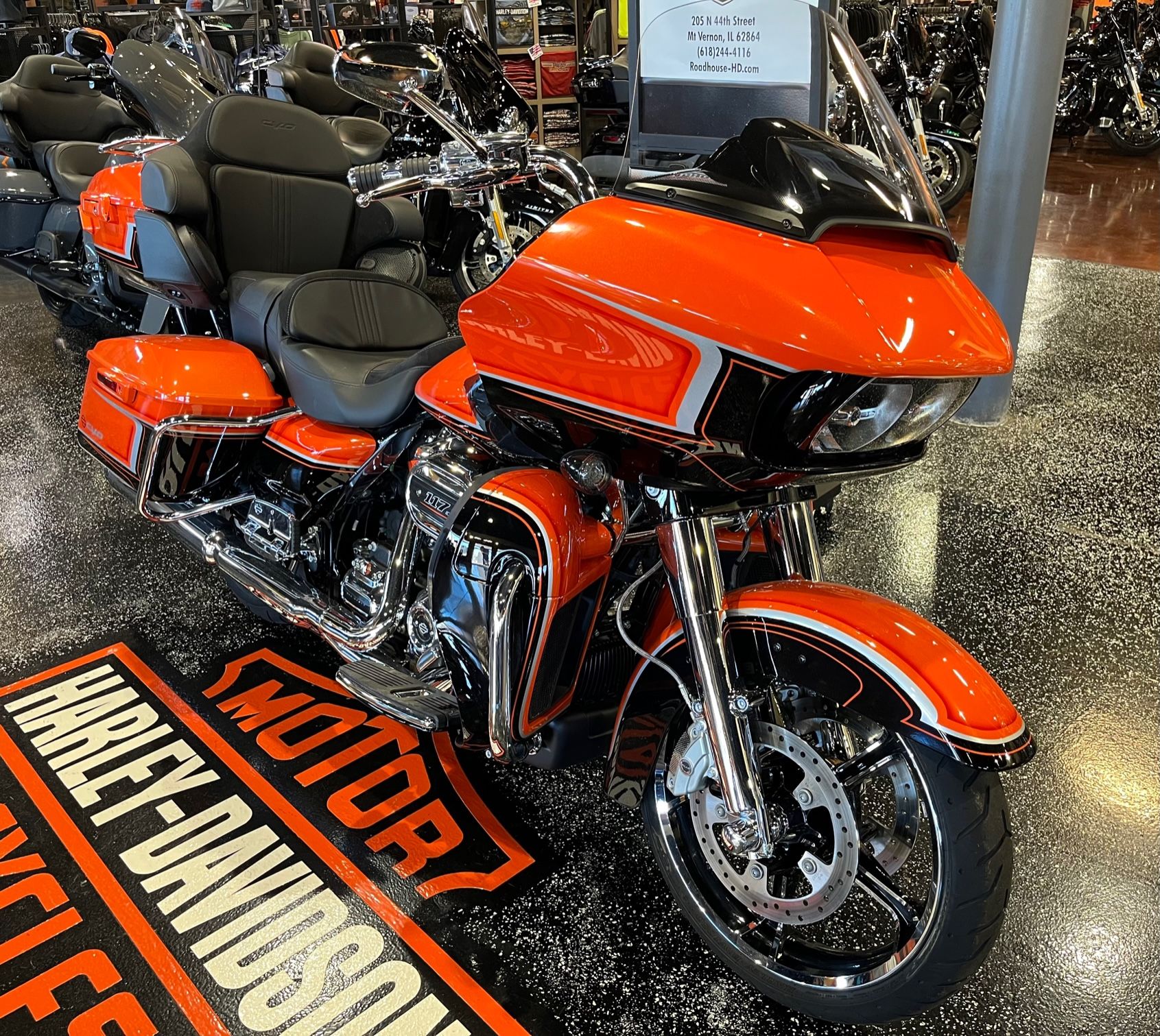 2022 Harley-Davidson CVO ROADGLIDE LIMITED in Mount Vernon, Illinois - Photo 3