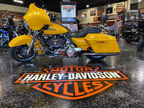 2013 Harley-Davidson Street Glide® in Mount Vernon, Illinois - Photo 2